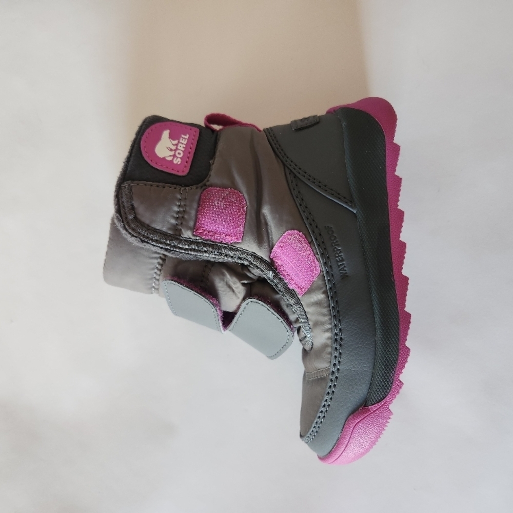 Sorel Kids Grey and Pink Winter Boots